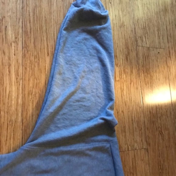 NIKE WOMEN YOGA TOP - Picture 4 of 6